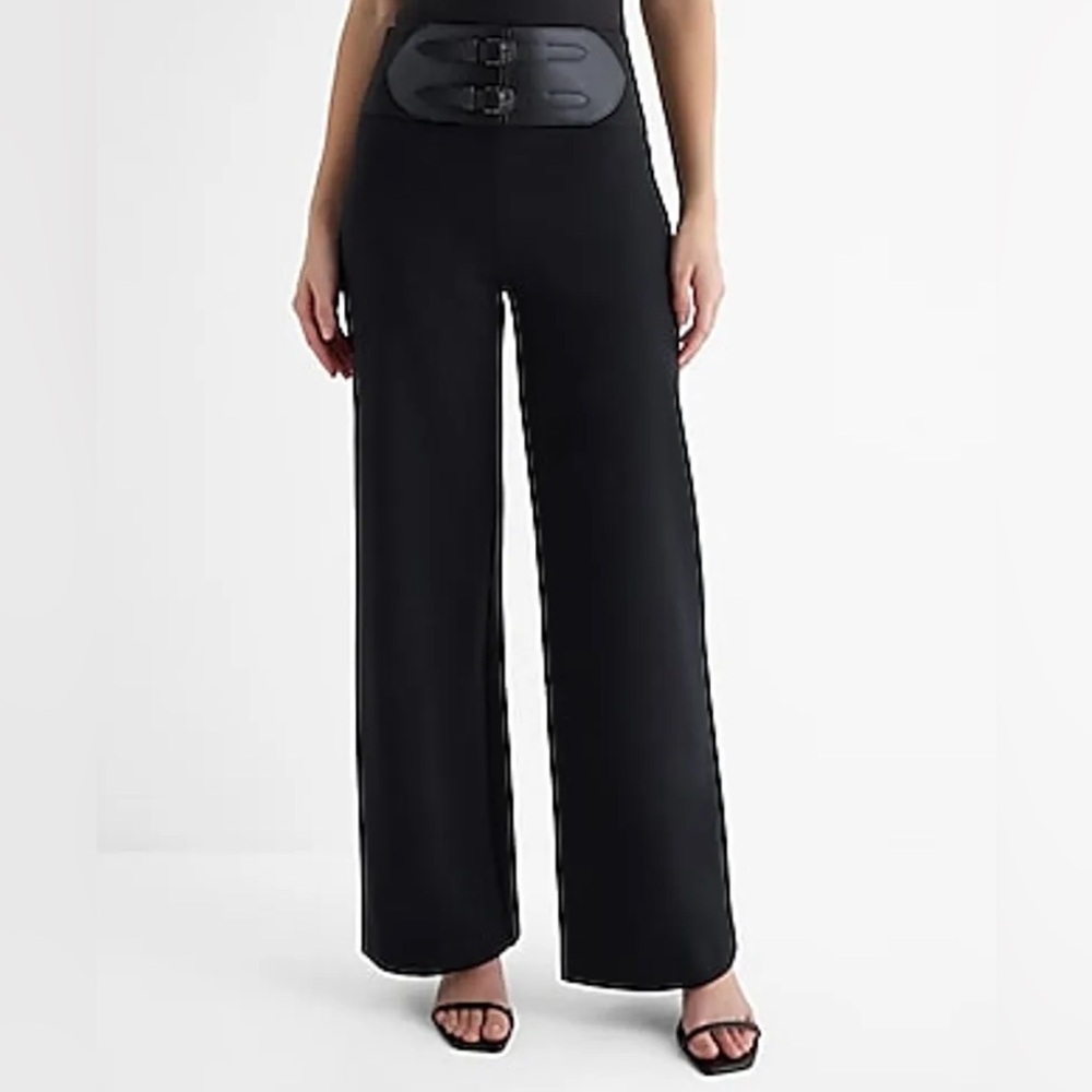 ✨NWT✨ EXPRESS Super High Waisted Double Belted Wide Leg Pant - XL